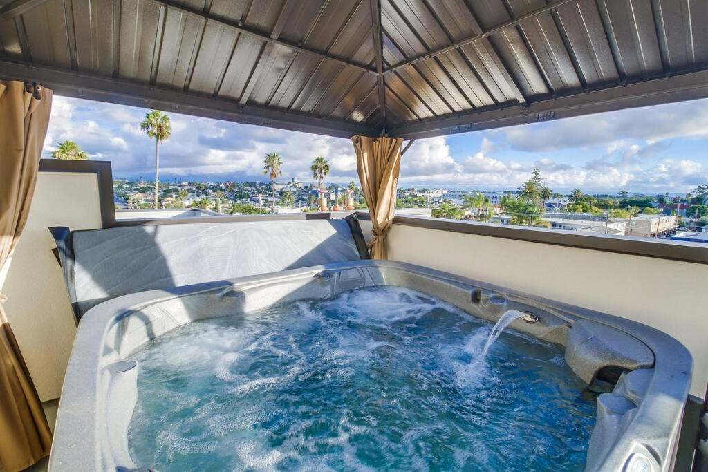 Park Blvd Paradise 303 King Bed With A Private Spa San Diego Ngoại thất bức ảnh